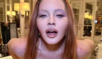 Madonna'nın Çıplak Pozu Olay Oldu!