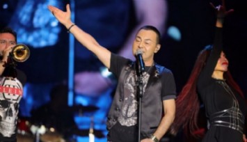 Serdar Ortaç'tan Duygusal Tepki!