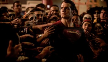 Superman Geri Dönüyor!