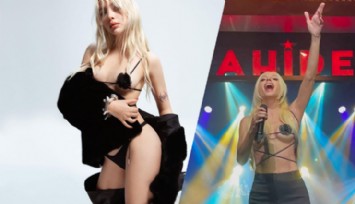 Aleyna Tilki'nin İç Çamaşırlı Olay Pozu!