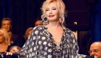 Emel Sayın'dan Kötü Haber!