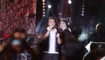 Oğuzhan Koç Konserde Yuhalandı!