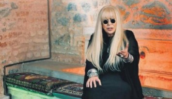 Zerrin Özer'den Cemevinde Klip!