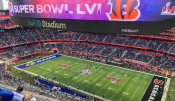 Rihanna, Super Bowl' da Sahne Alacak!