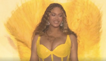 Beyonce 5 Yıl Sonra İlk Kez Sahnede!