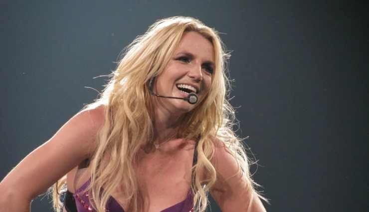 Hayranları Britney Spears'i Polise İhbar Etti!