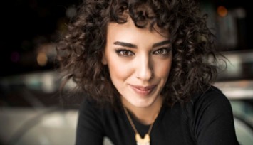 Seda Bakan'ın Londra Pozlarına Yorum Yağdı!