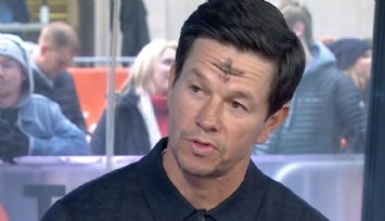 Mark Wahlberg: 'Din Hollywood'da Popüler Değil'