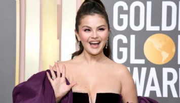 Selena Gomez, Kim Kardashian'a Fark Attı!