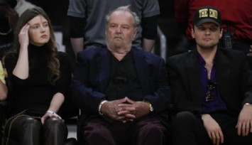 Jack Nicholson 18 Ay Sonra İlk Kez Görüntülendi!