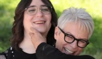 Ünlü Oyuncudan Trans Kızıyla Paylaşım!