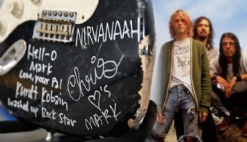 Kurt Cobain'in Gitarı Rekor Fiyata Satıldı!