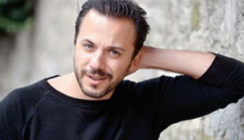 Tiyatro Sahilde Sahnelendi!