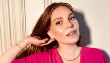 Aslı Enver'den Karnı Burnunda Poz!