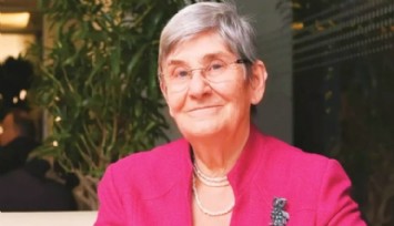 Canan Karatay Gençlik Haliyle Gündem Oldu!