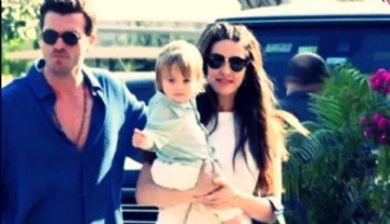 Tatlıtuğ'un Oğlu Babasının Telefonunu Ele Geçirdi!