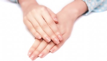 Tırnaklardaki Değişim Hastalık Habercisi!