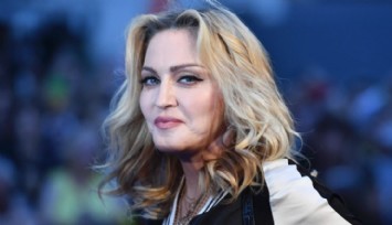 Ünlüler Madonna İçin Sıraya Girdi!