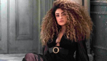 Dilan Çıtak'tan Dikkat Çeken Yatak Pozu!