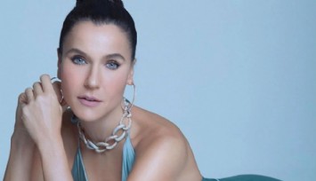 Şevval Sam, Tarzıyla Hayranlarını Mest Etti!