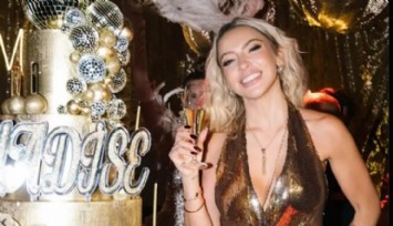 Hadise'nin Doğum Günü Pastası ve Tarzı Olay Oldu!