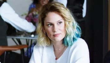 Farah Zeynep Abdullah Siyah Bikinisi İle Görüntülendi!