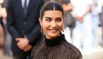 Tuba Büyüküstün'ün Sütyensiz Tarzı Beğenilmedi!