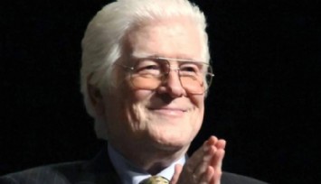 Yeşilçam Oyuncusu İzzet Günay Hastaneye Kaldırıldı!