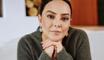 Ebru Gündeş'in Hiç Görüşmediği Kız Kardeşi Ortaya Çıktı!