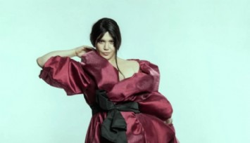 Feyza Civelek Plaj Görüntüleri ile Gündemde!