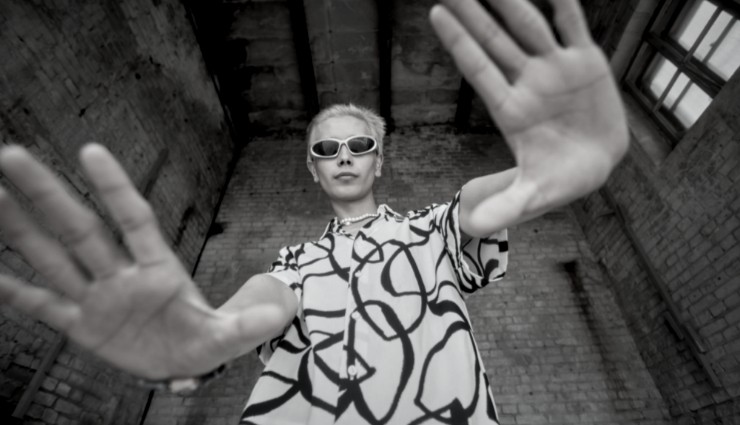 K-pop’ta Sanal Sanatçı Yükselişi!